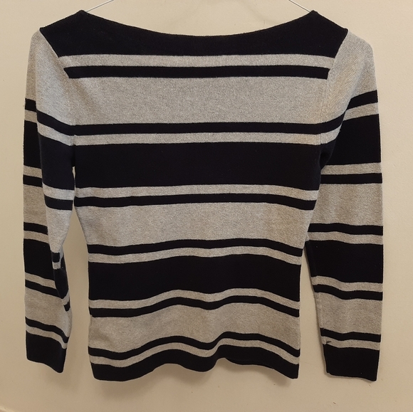 Tommy Hilfiger medium grey w/ navy stripes longslv - Picture 2 of 5